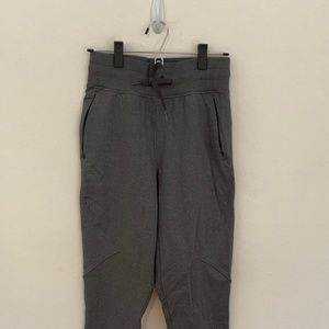 Metro Miles Jogger - Size 6 - Graphite Grey